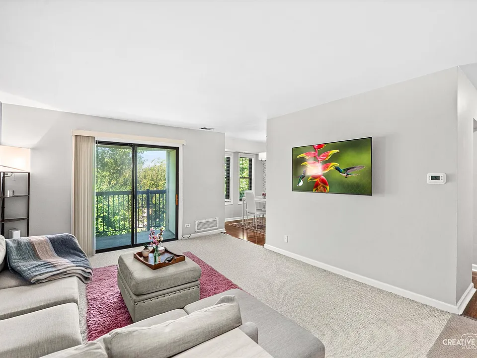 2220 Country Club Dr #22