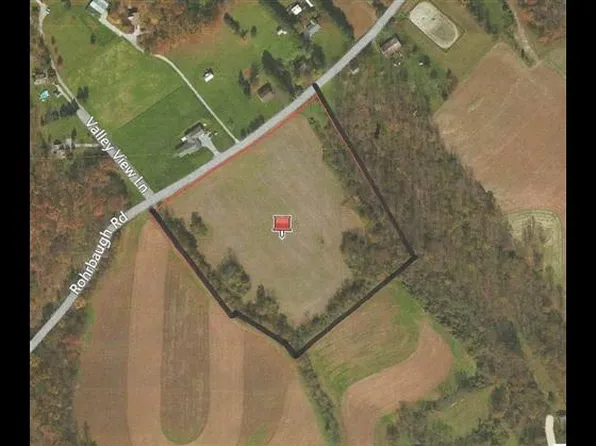 3977 N Rohrbaugh Rd, Seven Valleys, PA 17360