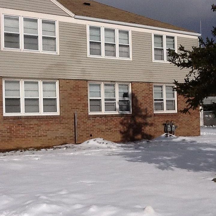 1st image of 139 Parkside Ct