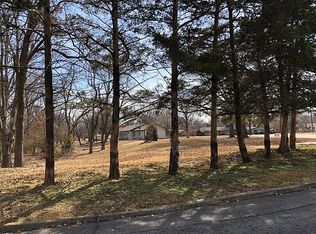 1405 Lindley Ln, Pryor, OK 74361