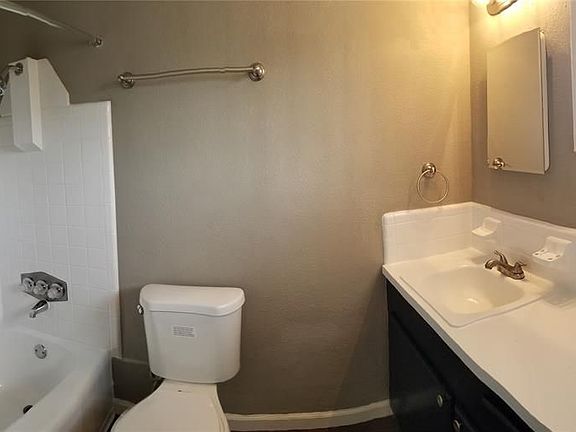 5th image of 5534 Eskridge St APT 3