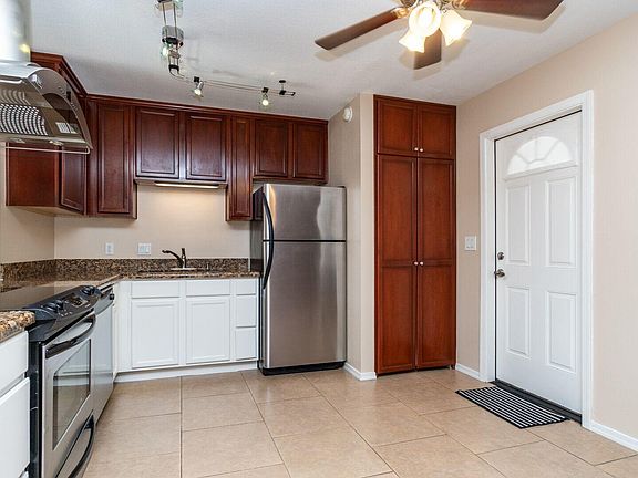 2nd image of 2525 S College Ave APT 7