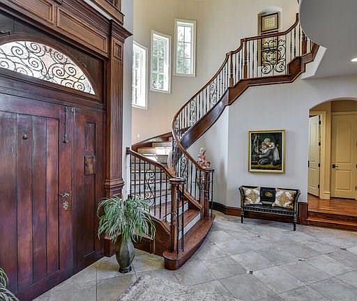 4th image of this home