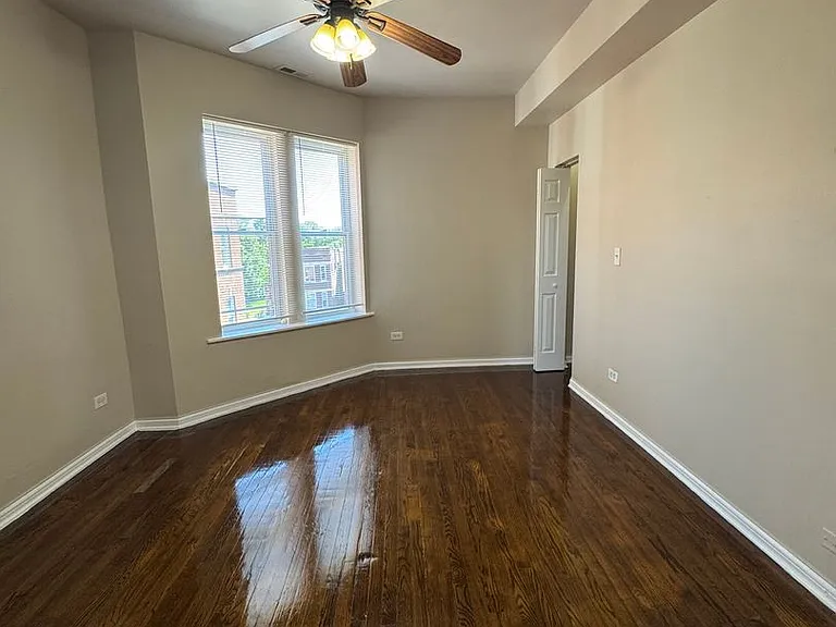 7016 S Sangamon St #3 — Photo 3