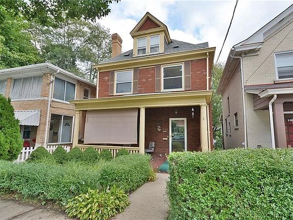 Welcome to 1309 Rockland Ave! This beautiful front porch is a great place to relax and unwind!