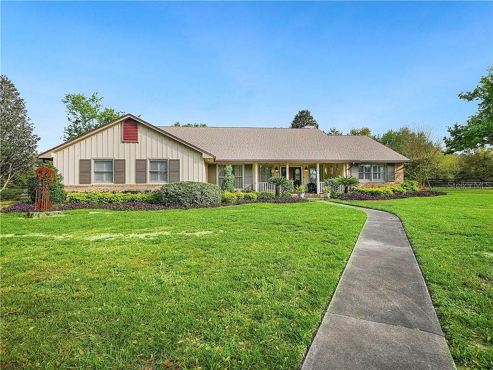 1st image of 33140 Little Hampton Ct