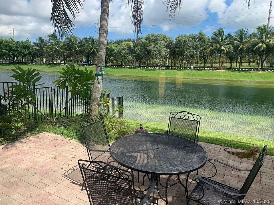 1st image of 2357 NE 42nd Cir
