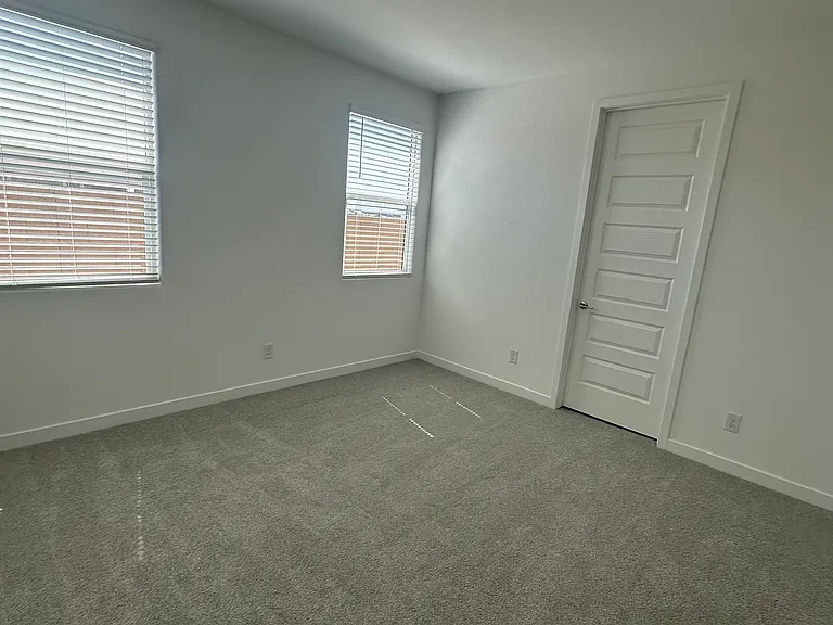 9833 W Sunderland Ave #2 — Photo 5
