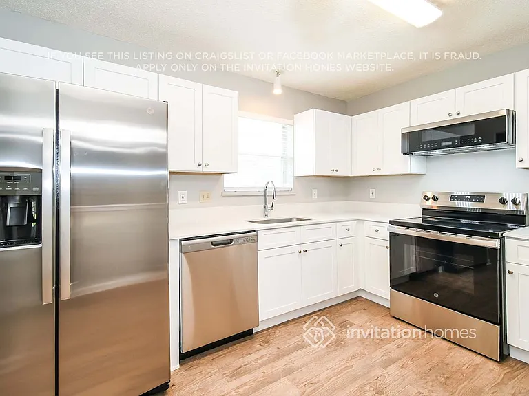 11179 Barbizon Cir E — Photo 6