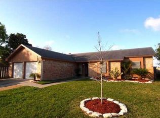 5910 Golden Canyon Dr, Corpus Christi, TX 78414