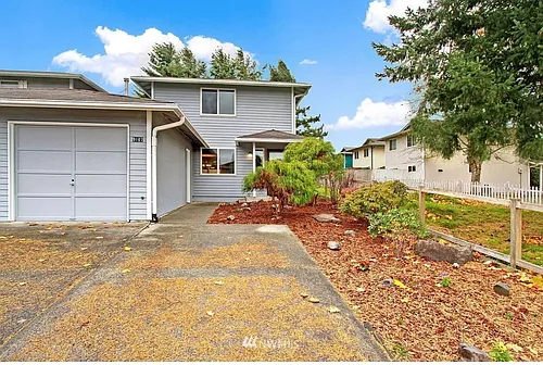 9107 11th Pl W Photo 1