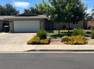 4219 W Fairview Ave, Visalia, CA 93277
