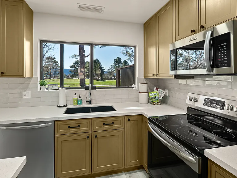 345 Fairway Oaks Dr #1 — Photo 5