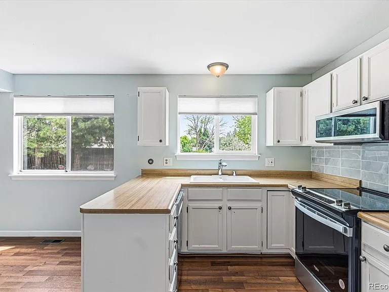 4418 S Argonne Way — Photo 11