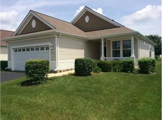 12046 Sweetwater Ln, Huntley, IL 60142
