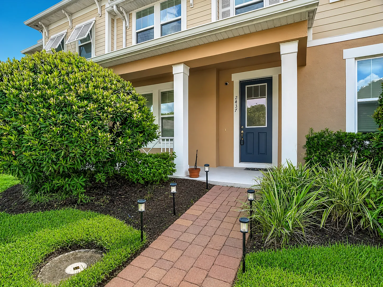 3 bed, 1603 sqft, $2,350 — Photo 3