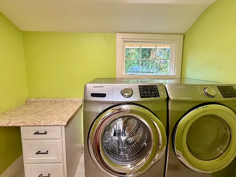 522 Sacramento St — Photo 23