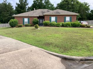 609 Old Camp Ct, Pike Road, AL 36064