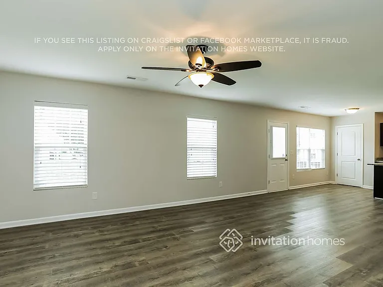 1601 Moineau Ln — Photo 3