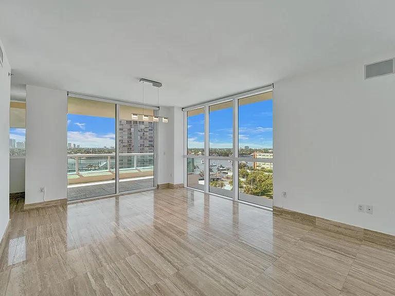 101 S Fort Lauderdale Beach Blvd #806 — Photo 6