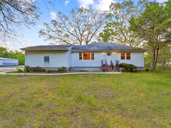 1116 N Maple Ave, Toms River, NJ 08755