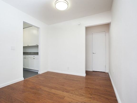 3rd image of 10 W 135th St APT 7E