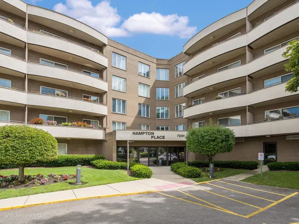 7201 N Lincoln Ave APT 503, Lincolnwood, IL 60712