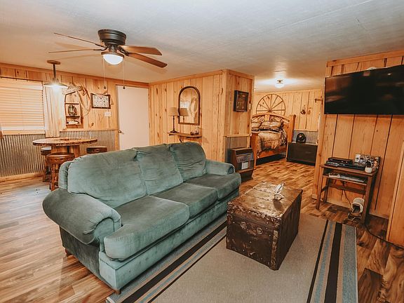 3rd image of 59 Easy St