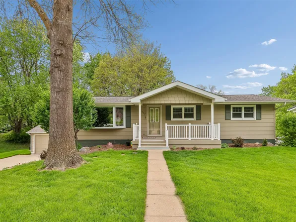 503 N 7th St, Guthrie Center, IA 50115