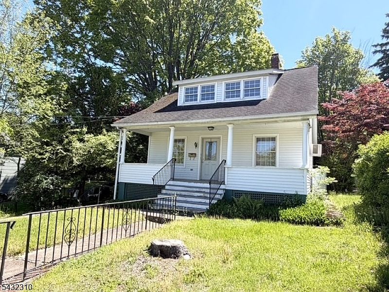 1st image of 333 E Main St