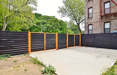 Rented by Park Property Advisors