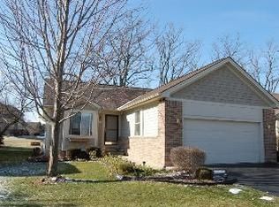 4048 Boulder Pond Dr, Ann Arbor, MI 48108