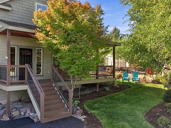 4th image of 3750 SW Crest Ct