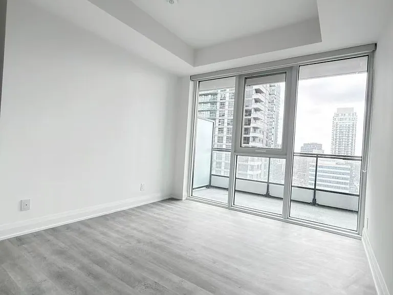 65 Broadway Ave #1609 — Photo 6