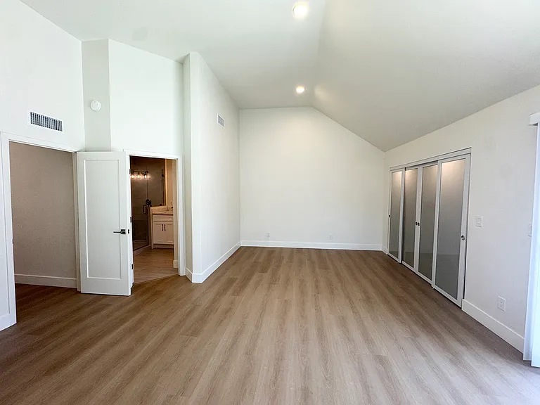 2737 Forest Park Ln — Photo 37