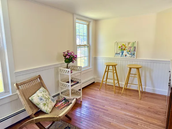 111 E Main Street, Vinalhaven, ME 04863