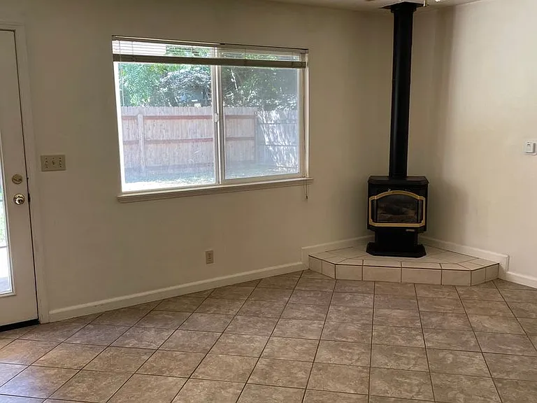 12 Capshaw Ct — Photo 6