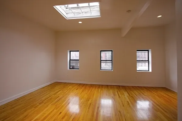 Rented by Citi Habitats | media 39