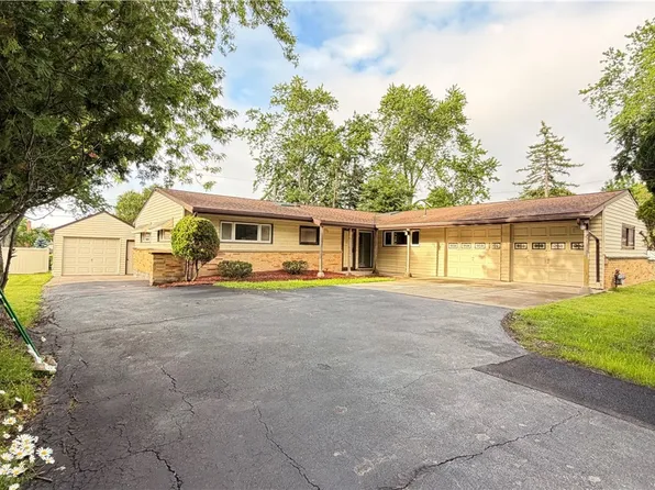 4524 Sheridan Dr, Williamsville, NY 14221