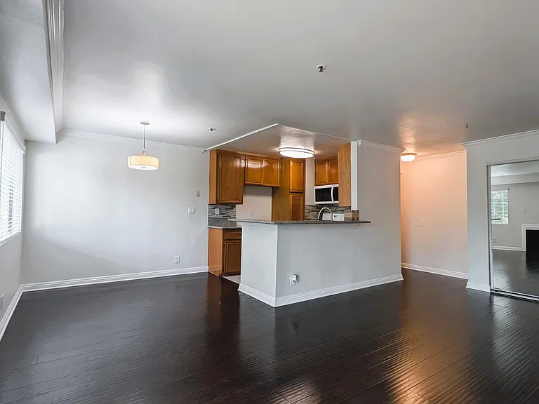 Camarillo Sunshine Apartments — Photo 20
