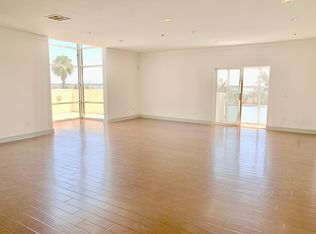 8411 De Longpre Ave #401, West Hollywood, CA 90069