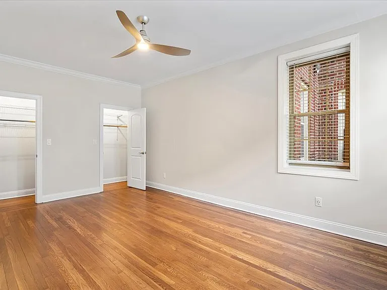 145 Summit Avenue Apartments — Photo 16
