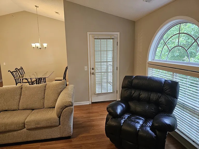 3483 Forestdale Dr #3B — Photo 31