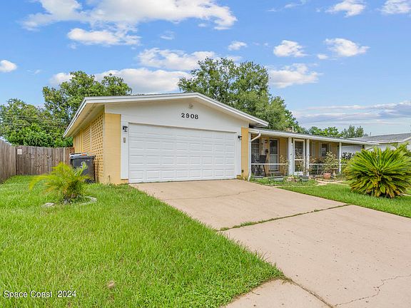 2nd image of 2908 Jasmine St