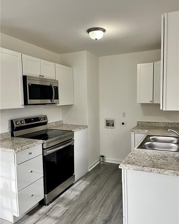 1st image of 1305 Gulf Ct