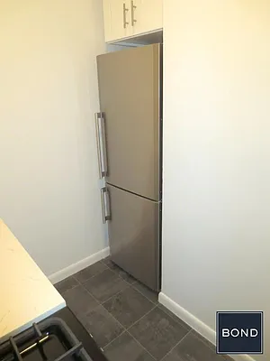 Rented by Bond New York | media 4