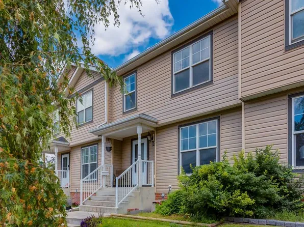 1835 NW 10th Ave SE #102, Calgary, AB T2G 5N7