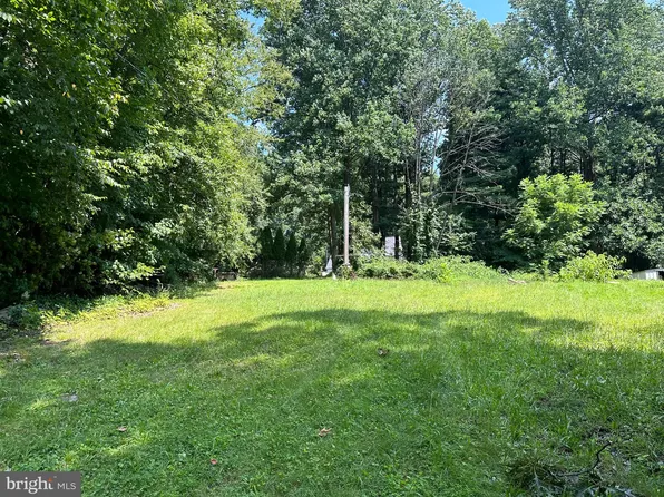 123 Fredericksville Rd, Mertztown, PA 19539