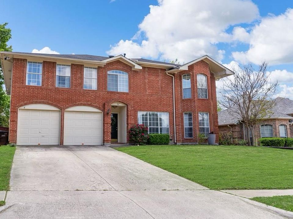 1st image of 820 Edmonton Dr