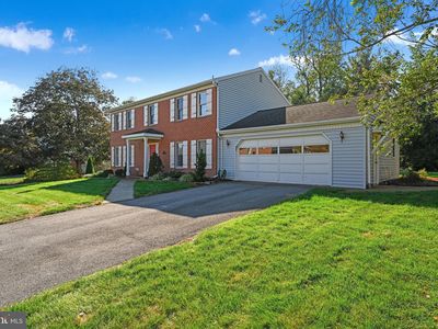 65 Downing Dr, Wyomissing, PA, 19610